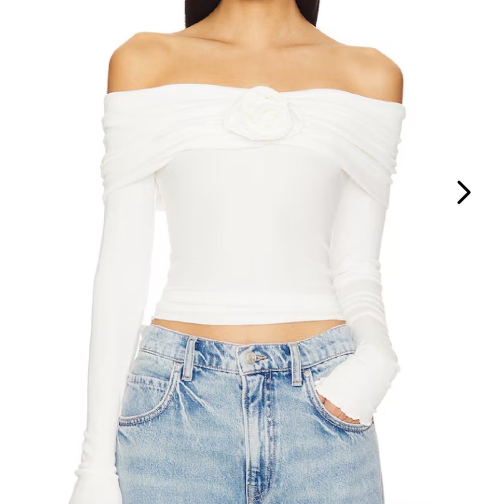 Lovers + Friends Liliane top off the shoulder extra small